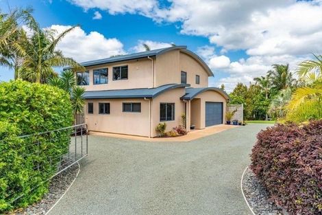 Photo of property in 381 Cove Road, Waipu, 0582