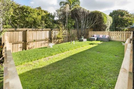 Photo of property in 3/3 Penzance Road, Mairangi Bay, Auckland, 0630