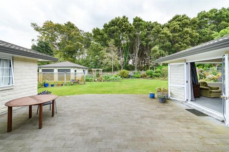 Photo of property in 12 Dunallen Avenue, Marton, 4710