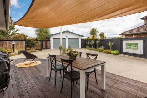 Photo of property in 53 Raglan Avenue, Cloverlea, Palmerston North, 4412