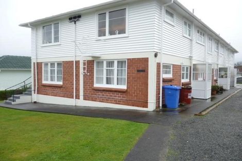 Photo of property in 2 Argyle Grove, Trentham, Upper Hutt, 5018