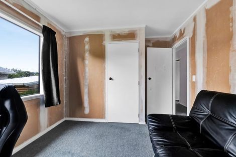 Photo of property in 19 Chartwell Drive, Eltham, 4322