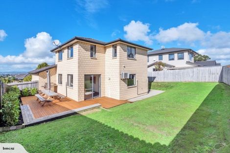 Photo of property in 33 Cityview Place, Massey, Auckland, 0614