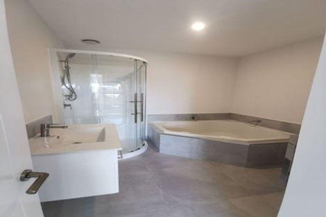 Photo of property in 2a George Street, Riccarton, Christchurch, 8041