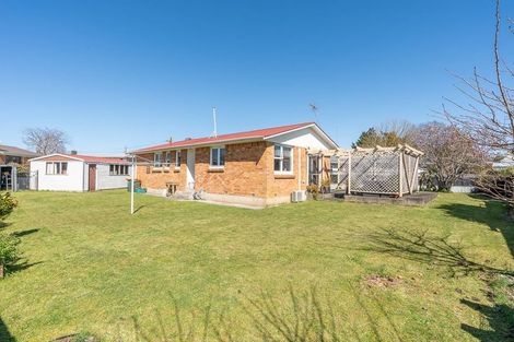 Photo of property in 33 Garden Heights Avenue, Glenview, Hamilton, 3206