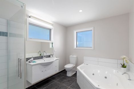 Photo of property in 15 Timberlands Terrace, Parklands, Christchurch, 8083