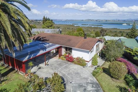 Photo of property in 78 West View Crescent, Onerahi, Whangarei, 0110