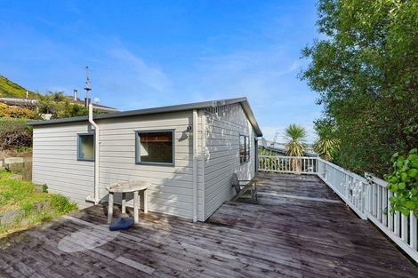 Photo of property in 5 Mohua Street, Waikanae, 5036