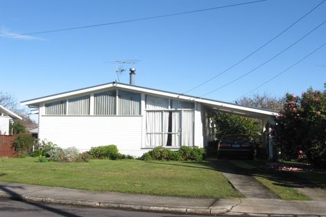 Photo of property in 3 Lyndon Place, Manurewa, Auckland, 2102