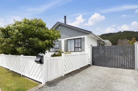 Photo of property in 188 Wise Street, Wainuiomata, Lower Hutt, 5014