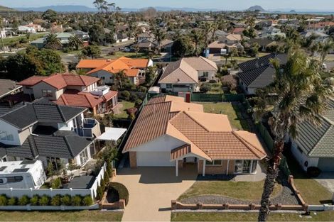 Photo of property in 4 Monterey Key, Papamoa Beach, Papamoa, 3118