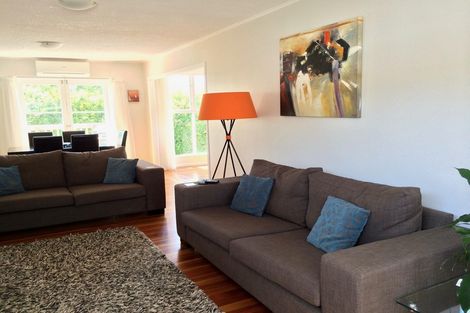 Photo of property in 16 Mccracken Road, Mount Wellington, Auckland, 1060