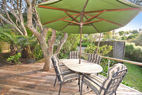 Photo of property in 6 Hillside Crescent, Leigh, 0985