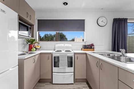 Photo of property in 2a Ratima Place, Whakatane, 3120