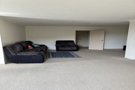 Photo of property in 1/11 Carniew Place, Dannemora, Auckland, 2016