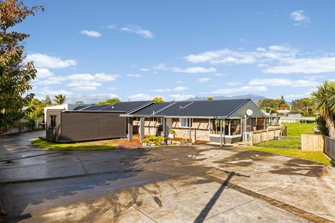 Photo of property in 7b Beach Road, Omata, New Plymouth, 4374