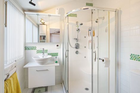 Photo of property in 103 Grahams Road, Burnside, Christchurch, 8053