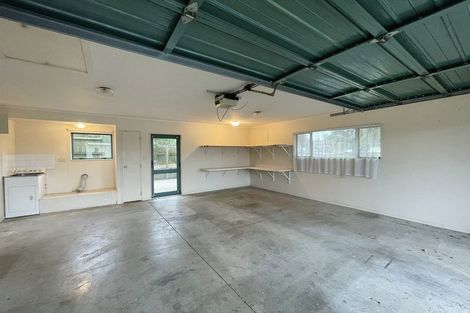 Photo of property in 1 Sunvista Avenue, Oteha, Auckland, 0632