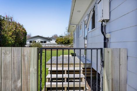 Photo of property in 6 Camellia Avenue, Bell Block, New Plymouth, 4312