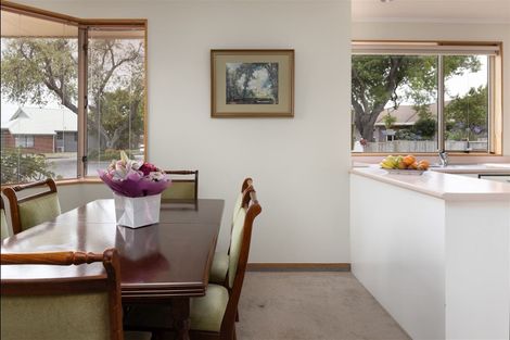 Photo of property in 37 Karina Crescent, Redwoodtown, Blenheim, 7201