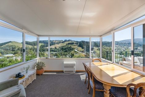 Photo of property in 74 Hocken Street, Kenmure, Dunedin, 9011