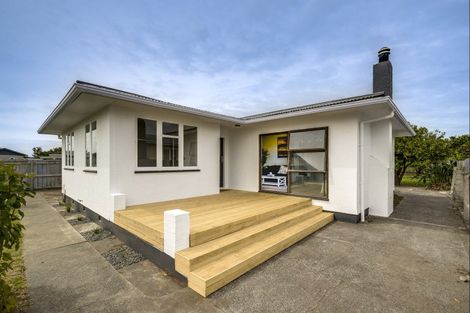 Photo of property in 11 Kelvin Road, Maraenui, Napier, 4110