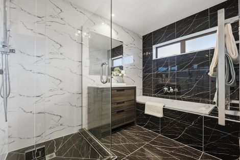 Photo of property in 8 Caldecote Place, Flat Bush, Auckland, 2019