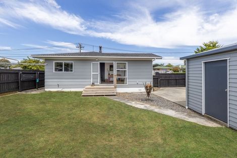 Photo of property in 11 Michael Road, Paraparaumu Beach, Paraparaumu, 5032