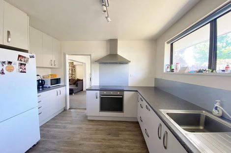 Photo of property in 19 Lodge Place, Ilam, Christchurch, 8041