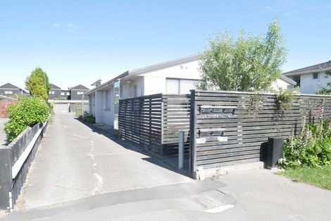 Photo of property in 3/5 Division Street, Riccarton, Christchurch, 8041
