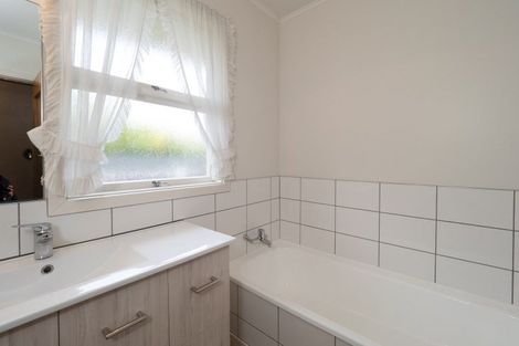 Photo of property in 16 Middle Road, Allenton, Ashburton, 7700