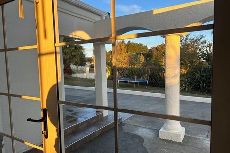 Photo of property in 6 Grace Street North, Sanson, 4817