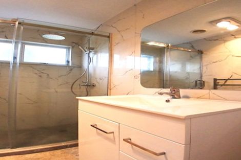 Photo of property in 1/11 Talavera Place, Te Atatu South, Auckland, 0602