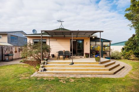 Photo of property in 3 Waltham Court, Cloverlea, Palmerston North, 4412