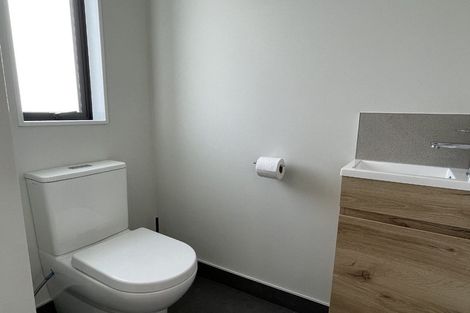 Photo of property in 198d Forrest Hill Road, Forrest Hill, Auckland, 0620