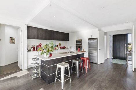 Photo of property in 4 Margaret Place, Waiuku, 2123