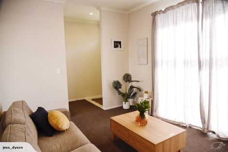 Photo of property in 14 Uku Lane, Hobsonville, Auckland, 0616