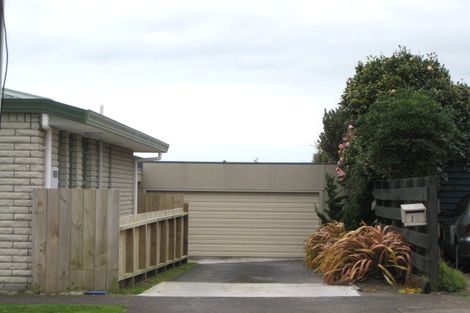 Photo of property in 15 Doone Street, Lynmouth, New Plymouth, 4310