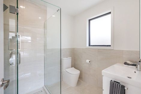 Photo of property in 110 Roberts Line, Kelvin Grove, Palmerston North, 4414