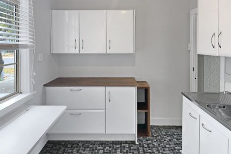 Photo of property in 109 Victoria Avenue, Hokowhitu, Palmerston North, 4410