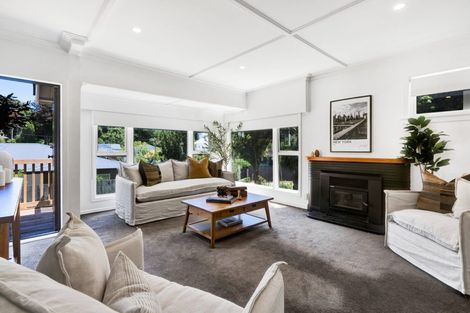 Photo of property in 21a Bracken Street, New Plymouth, 4310