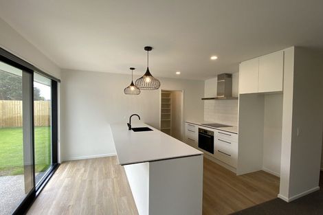 Photo of property in 23 Bill Hammond Drive, Belfast, 8051