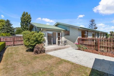 Photo of property in 22 Sarabande Avenue, Redwood, Christchurch, 8051