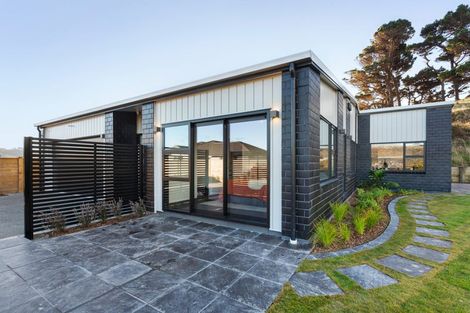 Photo of property in 11 Paul Adams Way, Aotea, Porirua, 5024