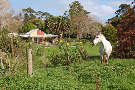 Photo of property in 1122 Oneriri Road, Kaiwaka, 0573