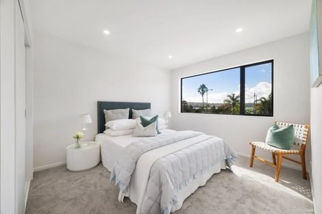 Photo of property in 50 Observation Green, Hobsonville, Auckland, 0616