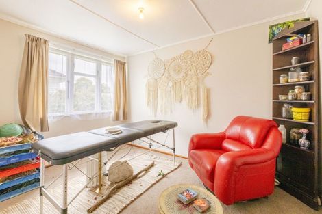 Photo of property in 17 Mackie Street, Waipukurau, 4200