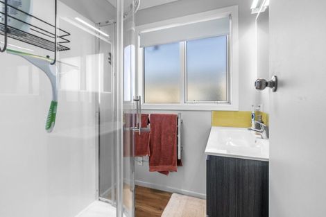 Photo of property in 220 Mcquarrie Street, Kingswell, Invercargill, 9812