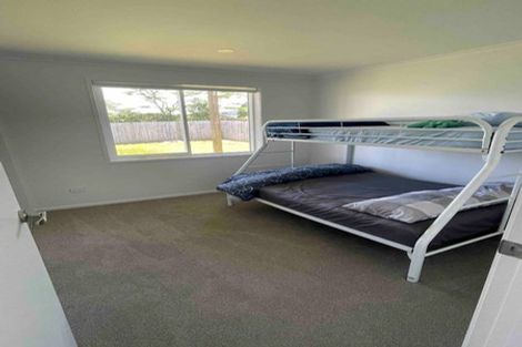 Photo of property in 5 Kahukaka Road, One Tree Point, 0118