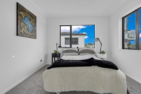 Photo of property in 2/177 Old Wairoa Road, Papakura, 2110